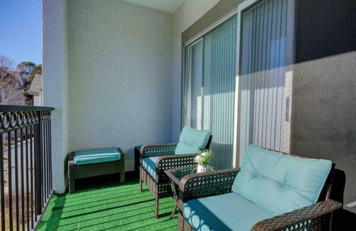 Dunwoody Apartment | Beautiful and Cozy 2 BR 2 BA