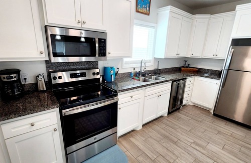 Port Isabel House | Beautiful And Cozy Bayfront Getaway at Port Isabel