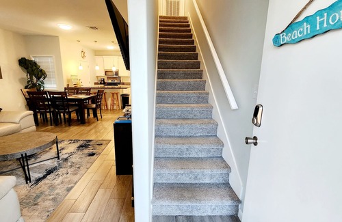 Port Isabel House | Beautiful And Cozy Bayfront Getaway at Port Isabel