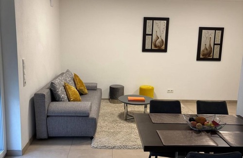 Maxhutte-Haidhof Apartment | Beautiful apartment in a quiet neighborhood