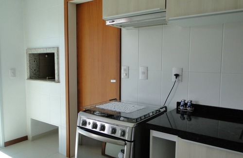 Lagoa Pequena Apartment | Beautiful apartment in front of the sea with view of the beach - 3 suites for 8 people