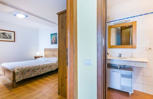 San Baronto Apartment | Beautiful apartment for 21 guests with private pool, TV, terrace and parking