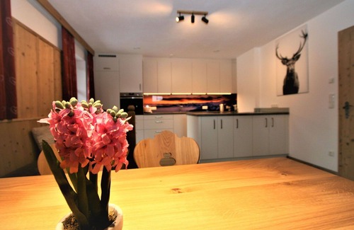 Wildschoenau Apartment | Beautiful apartment for 5 guests with WIFI, TV and terrace