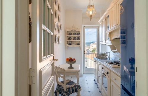 Riva Ligure Apartment | Beautiful apartment for 4 people with WIFI, TV and balcony