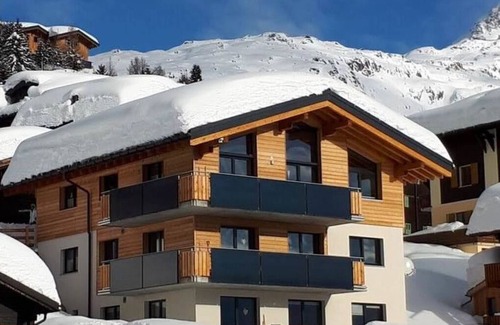 Bettmeralp Apartment | Beautiful apartment for 5 guests with WIFI and TV