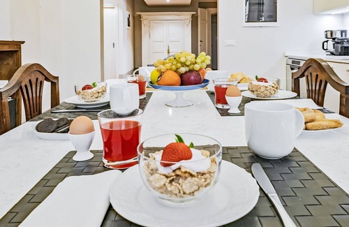 San Lorenzo Apartment | Beautiful apartment for 5 people with A/C, WIFI and TV
