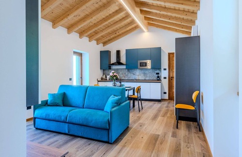Verceia Apartment | Beautiful apartment for 4 guests with A/C, WIFI, TV and balcony