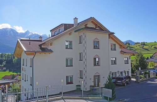 Ladis Apartment | Beautiful apartment for 6 people with WIFI, TV and terrace