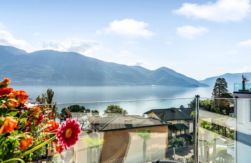 Ascona Apartment | Beautiful apartment for 2 guests with WIFI, TV, balcony and pets allowed
