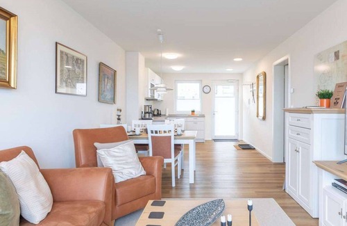Nordstrand Apartment | Beautiful apartment for 4 people with WIFI, TV, balcony and pets allowed