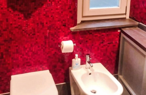 Chiaia Apartment | Beautiful apartment for 2 people with A/C, WIFI