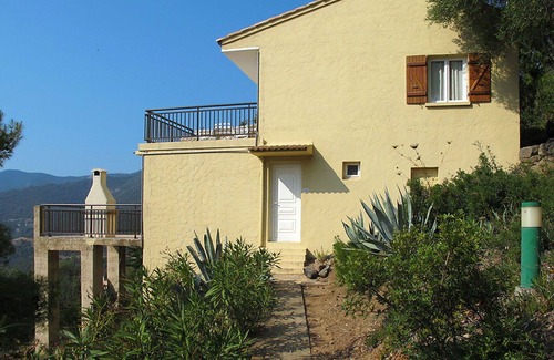 Partinello Apartment | Beautiful apartment for 3 guests with A/C, WIFI, TV, patio, pets allowed, panoramic view and par.