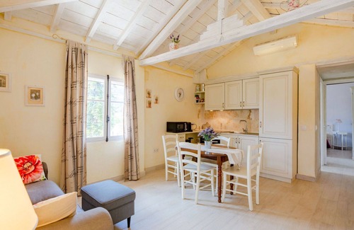 Saint-Jean Apartment | Beautiful apartment for 4 people with A/C, WIFI, TV and terrace