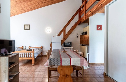 Sagone House | Beautiful apartment in villa for 6 people with TV, terrace and pets allowed