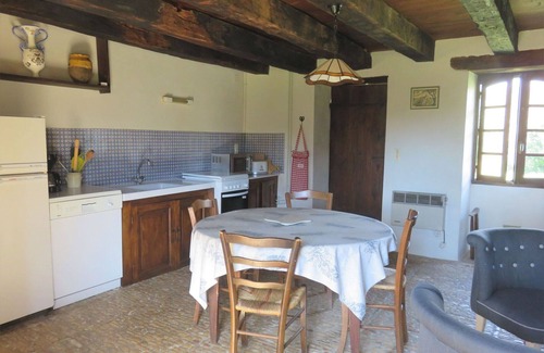 Jayac House | Beautiful apartment in villa for 4 guests with WIFI, TV and pets allowed