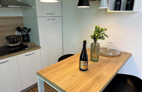Palermo Apartment | Beautiful Apartment in Villa with Terrace and Jacuzzi