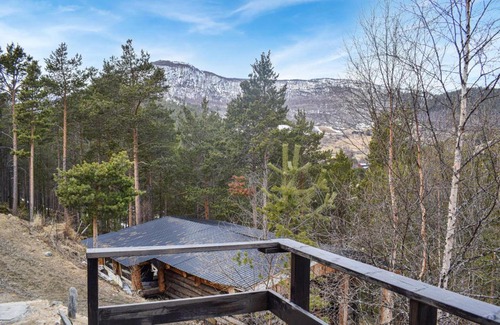 Lom Apartment | Beautiful apartment in Bøverdalen with WiFi