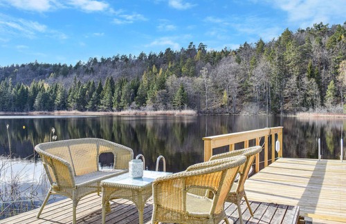 Songe Apartment | Beautiful apartment in Risør with WiFi