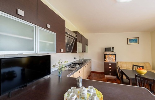 Silvi Villa | Beautiful apartment in villa for 4 guests with WIFI, pool, A/C, TV, patio and pets allowed
