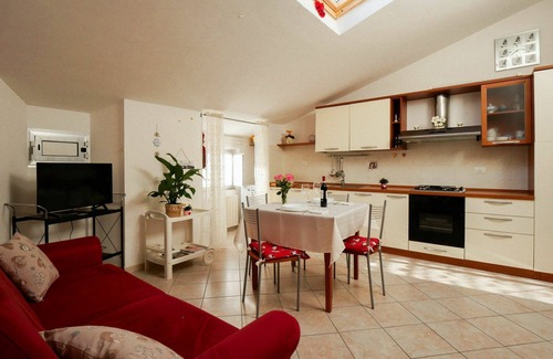 Follonica Apartment | Beautiful apartment for 4 people with WIFI, A/C, TV and pets allowed
