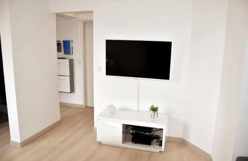 Lens Apartment | Beautiful apartment located in the Louvre-Bollaert district