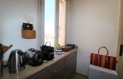 Carre d'Or Apartment | Beautiful apartment with balcony in Carré d'or area of Nice