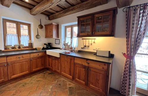 Sankt Martin House | Beautiful apartment in villa for 6 people with WIFI, TV, terrace, pets allowed and panoramic view