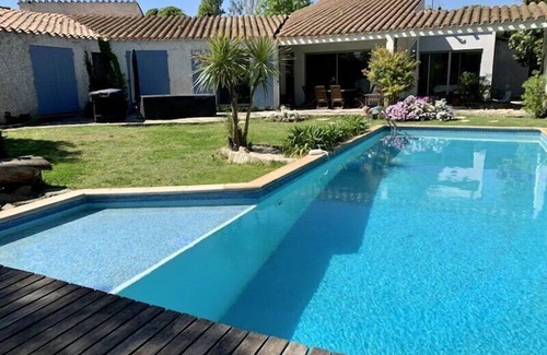 Saint-Cyprien Villa | Beautiful atypical Villa in Saint Cyprien
