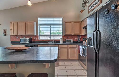 Mountain Crest House | Beautiful Backyard Comfortable Phoenix Getaway!