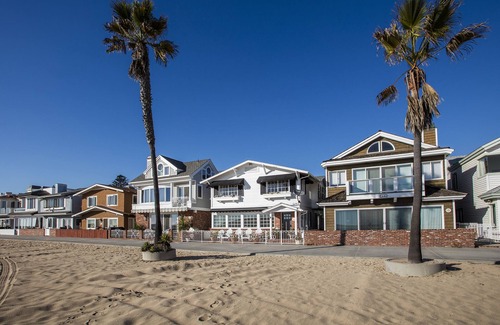 Balboa Peninsula House | Beautiful beach front beach