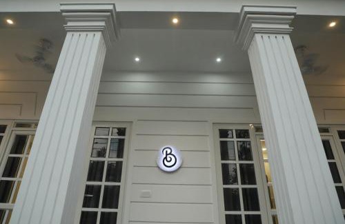 Sea View Ward House | Beautiful Beach house for a peaceful stay.