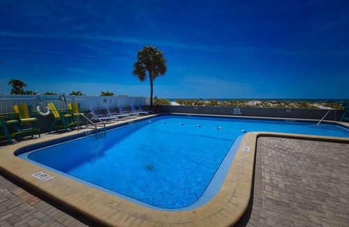 Treasure Island Apartment | Beautiful Beach View Condo with heated pool. No Resort Fees.