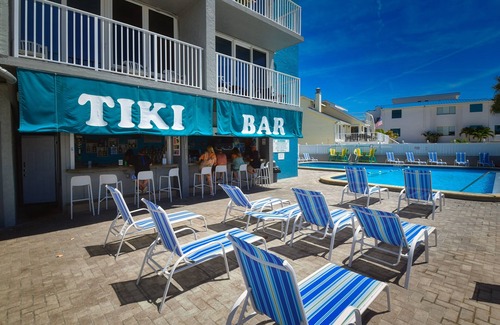 Treasure Island Apartment | Beautiful Beach View Condo with heated pool. No Resort Fees.