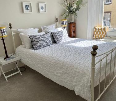 Leven House | Beautiful Beachfront Elie House