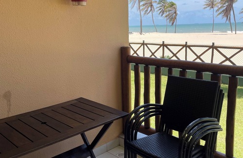 Pecém House | BEAUTIFUL BUNGALOW, SEA VIEW, STANDING ON THE SAND