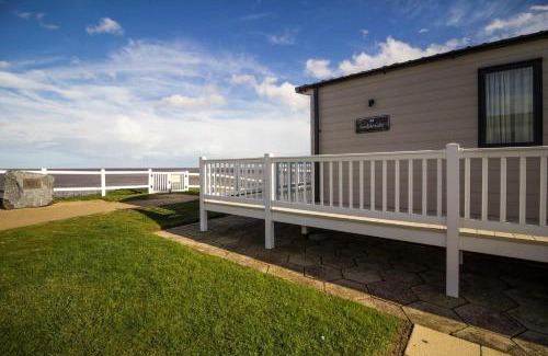 Hopton on Sea Other | Beautiful Caravan With Stunning Sea Views At Haven Hopton Ref 80001H