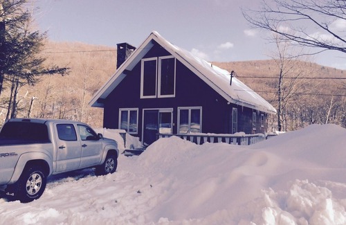 Stratton and Bromley Ski Areas Ski Chalet | Beautiful Chalet For All Seasons