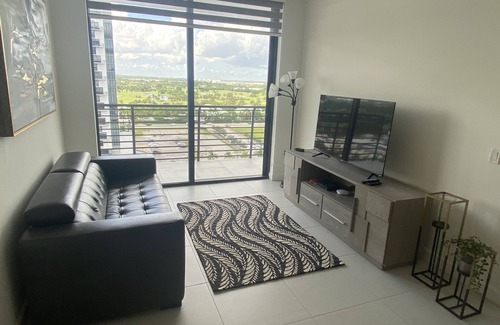 Doral Condo | Beautiful Condo at Downtown Doral!