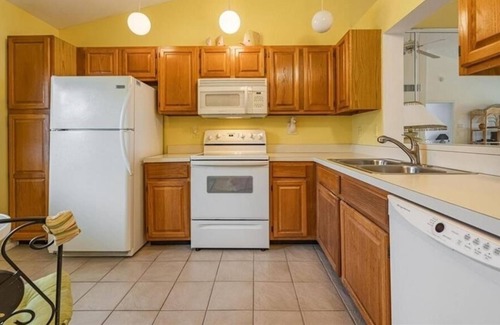 Biggar Condo | Beautiful Condo GREAT Location! Golf, tennis pickleball bocce