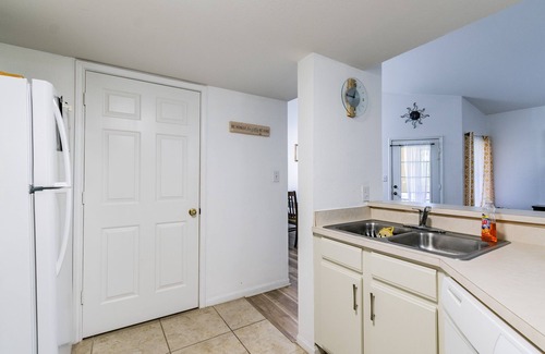 Clearwater Condo | BEAUTIFUL CONDO MINUTES FROM GORGEOUS BEACHES & FAMILY ATTRACTIONS