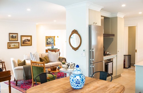 Bowral Cottage | Beautiful Cottage in Bowral - 4 minutes walk to town!