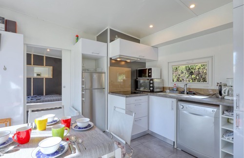Wemding House | Beautiful cottage in excellent location on the lake.