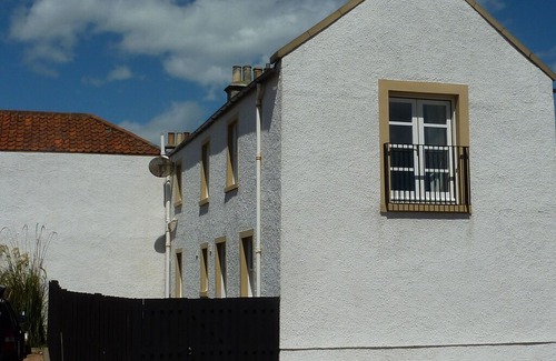 Pittenweem Cottage | Beautiful cottage with sea views in Pittenweem nr St Andrews - families welcome.
