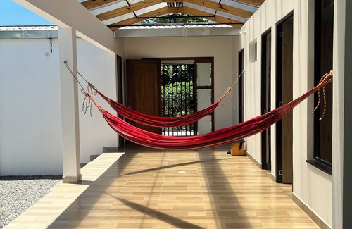 San Martin Cottage | Beautiful country house in San Martin (pet and family friendly)