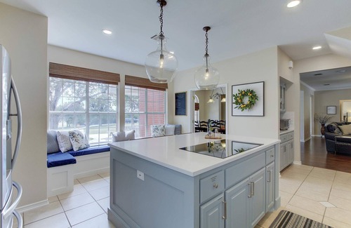 Brushy Creek House | Beautiful Countryside Manor with Pool by Whitetail Rentals