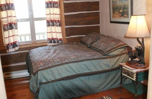 Livingston House | Beautiful Custom-Built Cabin on the Shields River