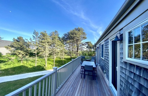 Eel Point House | Beautiful Custom home on large private property. 10 minute walk to beach!