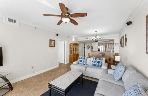 Miramar Beach Apartment | Beautiful Destin Beach view condo