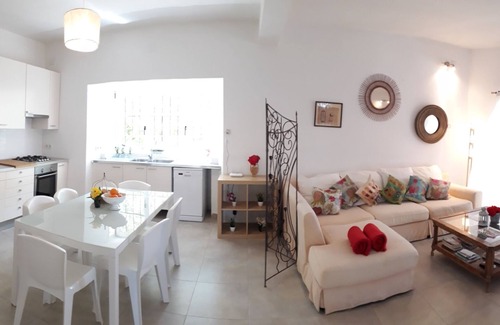 Santa Eulalia del Rio House | Beautiful Villa in front of the sea. House in first line of sea.