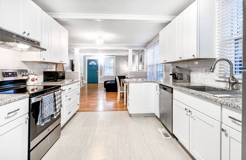 Greensboro House | Beautiful family home great location in Greensboro